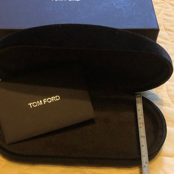 Tom Ford Sunglasses Case Set, Brown Velvet Clamshell Hard Case, Boxed,Cloth,Card main image 11
